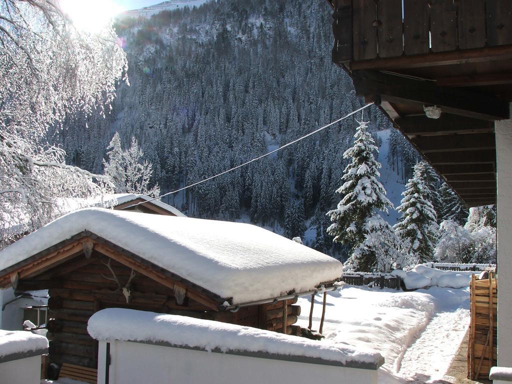 Haus Vasul Hotel Sankt Anton am Arlberg Habitación foto